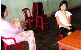 "Vỡ" đám cưới vì bị một tốp nữ chặn xe, đòi đánh cô dâu